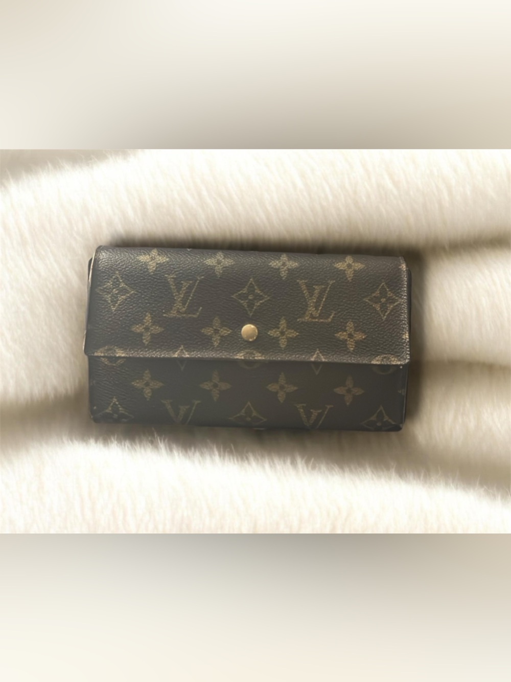 Louis Vuitton | International Tri-Fold Long Wallet in Brown Monogram